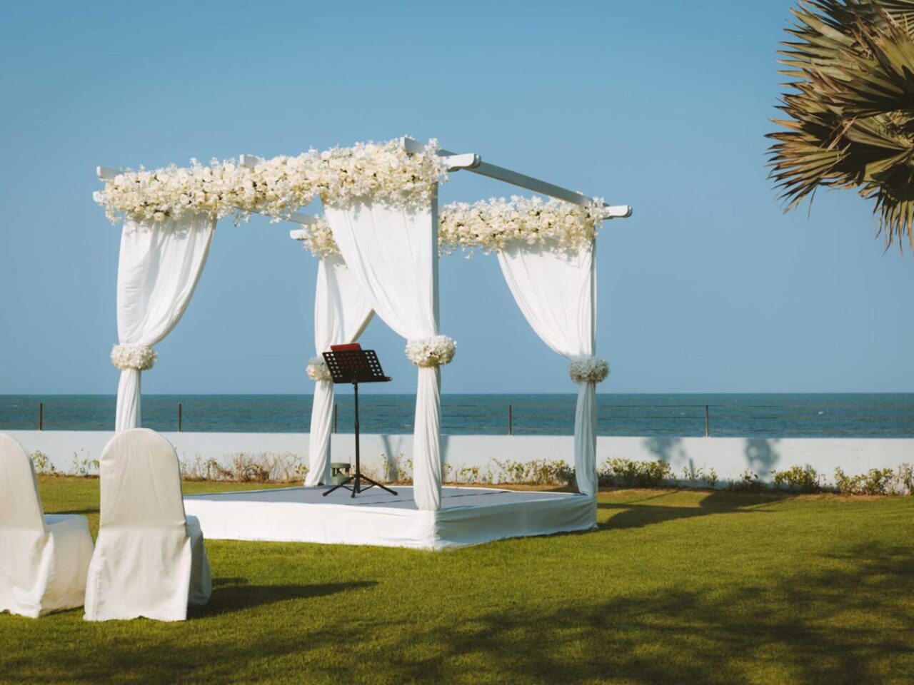 Luxury event decoration setup